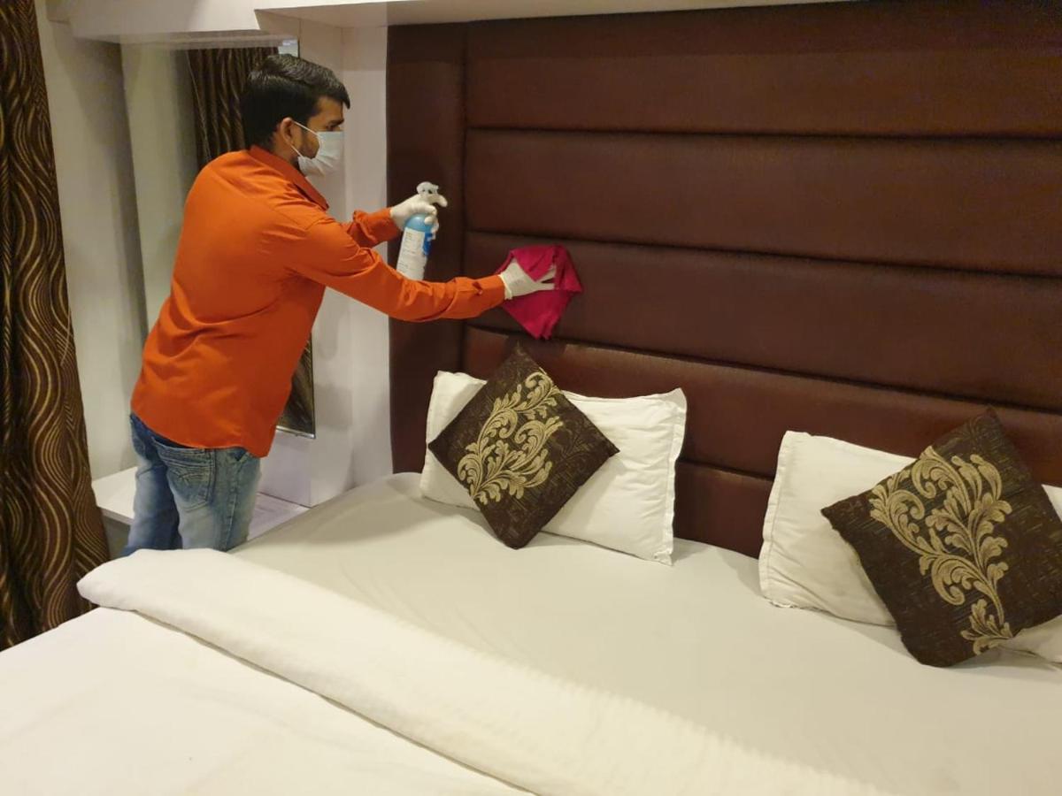Hotel Alibaba Mumbai  Buitenkant foto