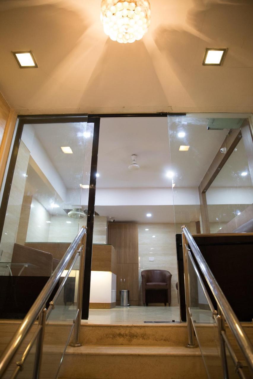 Hotel Alibaba Mumbai  Buitenkant foto